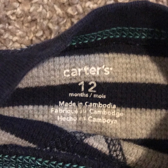 Carters 12 month waffle long sleeve shirts - Picture 2 of 2